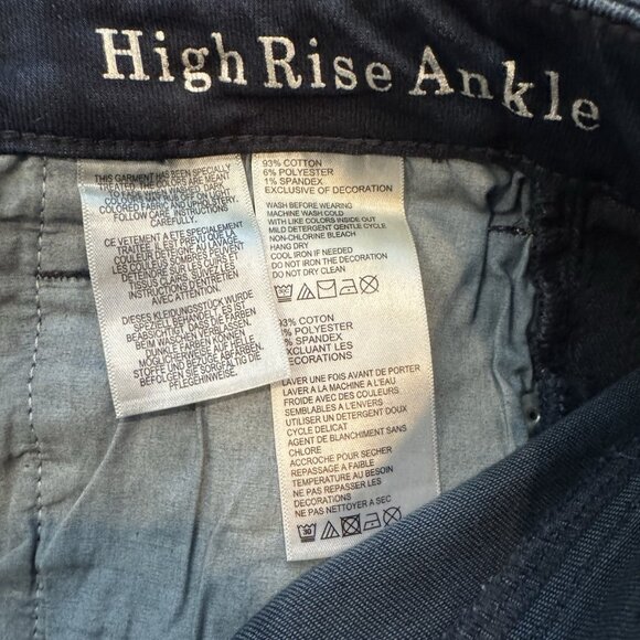 Tommy Bahama High Rise Ankle Dark Seacoast Stud Sides Jeans size 8x28 - Picture 10 of 10